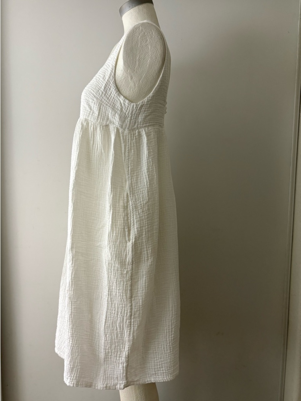 stars above White Textured Midi Dress with Square Neck - Picture 3 of 6